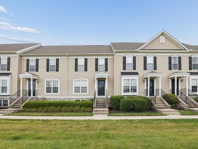 5543 Rainbow Falls St #7