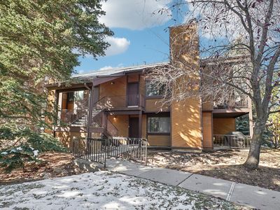 2025 Canyons Resort Dr #8