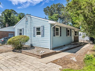 123 W Point Pleasant Avenue