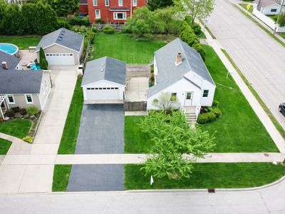 Property at 400 Lindley Ave, Westmont, IL
