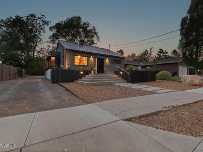 1347 Gordon Ave