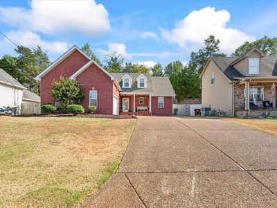 1009 Saddle Wood Dr