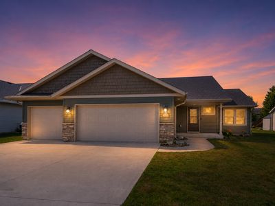 1180 Farmers Ln