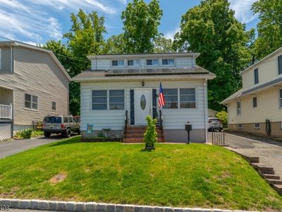 24 Robertson Rd