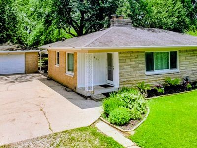 915 Southwood Dr