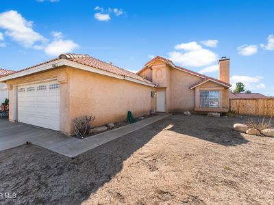 4821 Essex Dr