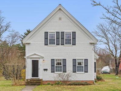 Property at 11 Maple Avenue, Kingston, MA