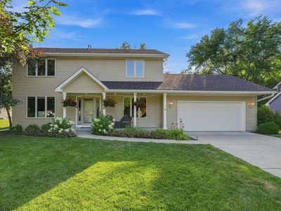 2222 Parkview Ln