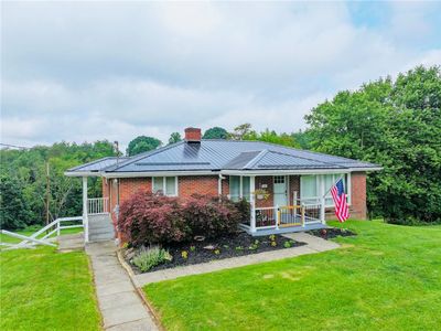 18 John Dr