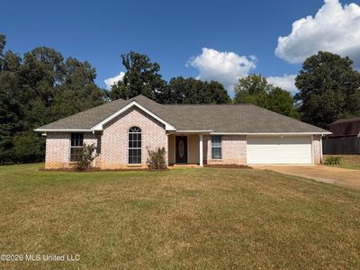 Property at 870 Redwood Cv, Byram, MS