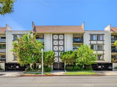 515 N Jackson St APT 206