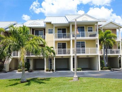 3259 Mangrove Point Dr