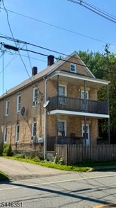 Property at 1027 3Rd Ave, Alpha, NJ