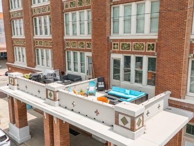 202 25th St APT 202