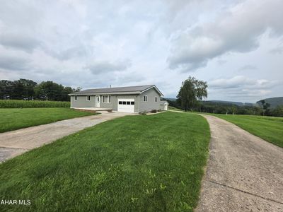 1548 Knob Rd
