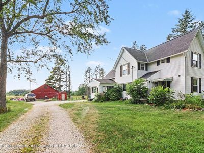 1233 N Eifert Rd