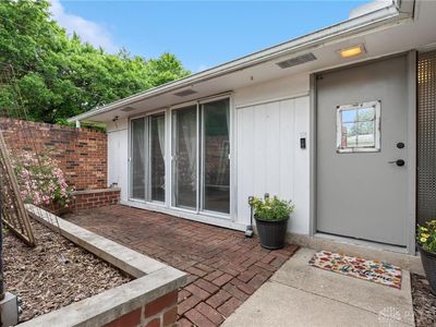 5854 Troy Villa Blvd