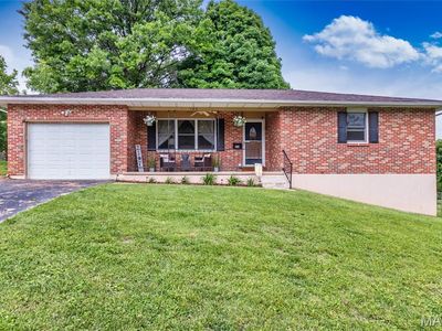 Property at 102 N Thomas St, De Soto, MO