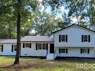 803 H C Baucom Rd