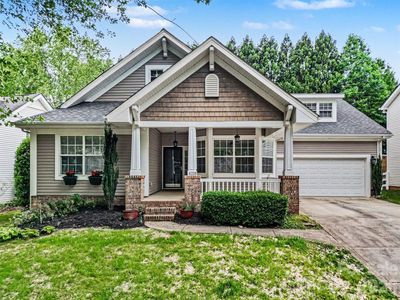 6228 Colonial Garden Dr
