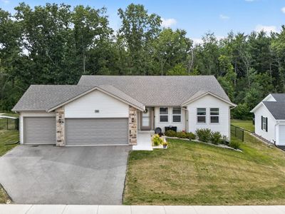 3305 Emerald Dr