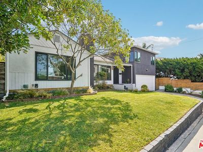 885 Kincaid Ave