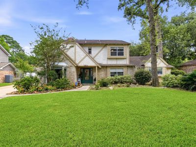 3931 Cypress Lake Dr
