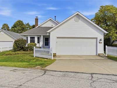 Property at 1270 Mallard Pond Cir, Broadview Heights, OH