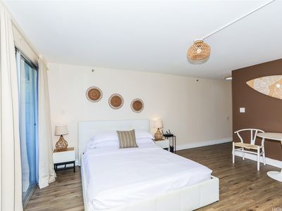 2463 Kuhio Ave APT 801