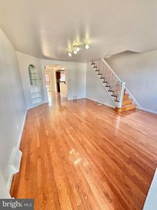 2016 Devereaux Ave