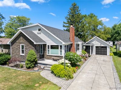 10618 Linwood Dr
