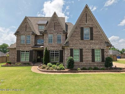 4435 Parish Row