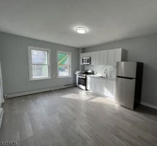244 Sitgreaves St