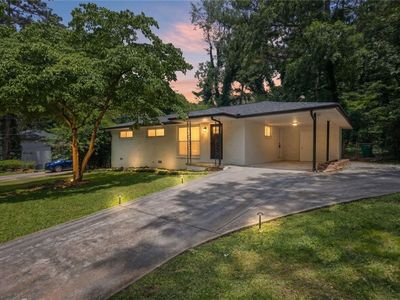 1380 Dennis Dr