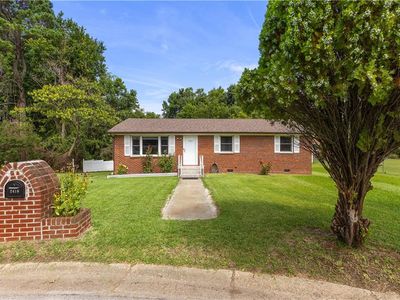2410 Pamlico Cir