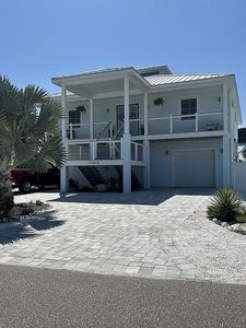 15808 Redington Dr