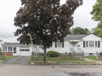 52 Keating St