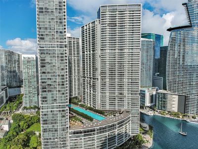 475 Brickell Ave APT 3111