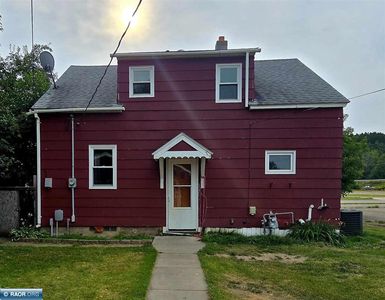 986 Gary St