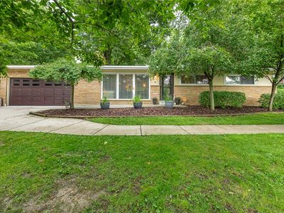 5476 Waterloo Rd