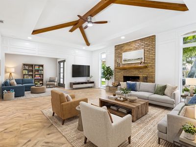3001 Malibu Pl