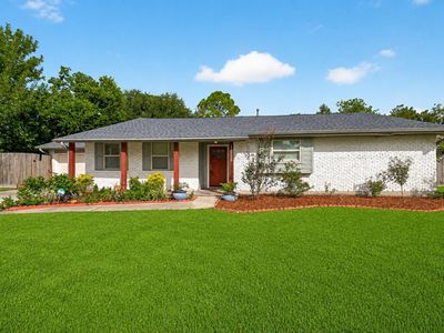 11126 Cedarhurst Dr