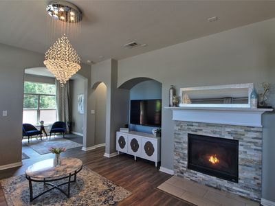 604 Cedarview Dr