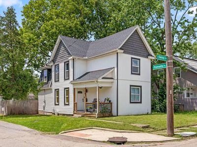 181 S Oakley Ave