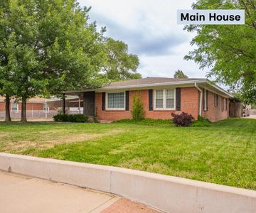 2819 Barbara Ln