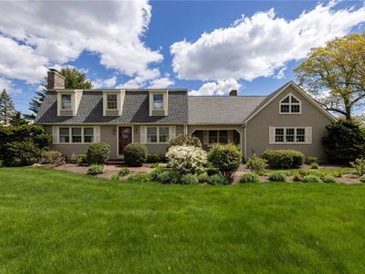480 Comstock Pkwy