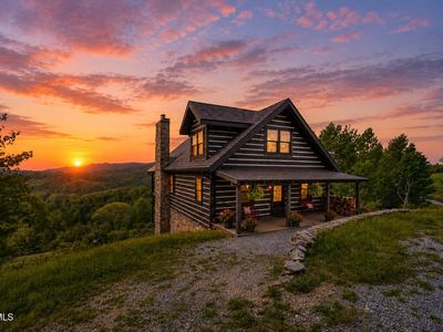 308 Walnut Mountain Farm Loop
