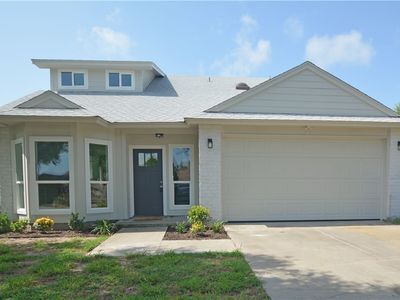 2146 Alazan Dr