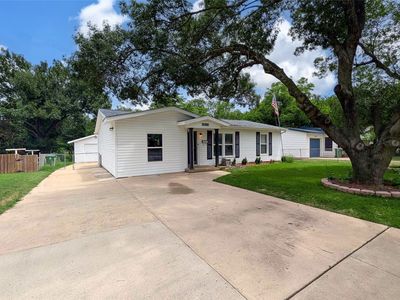3766 Kris St