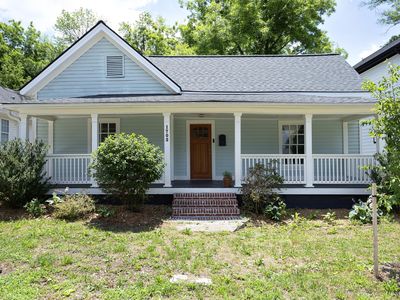 1702 E Main St
